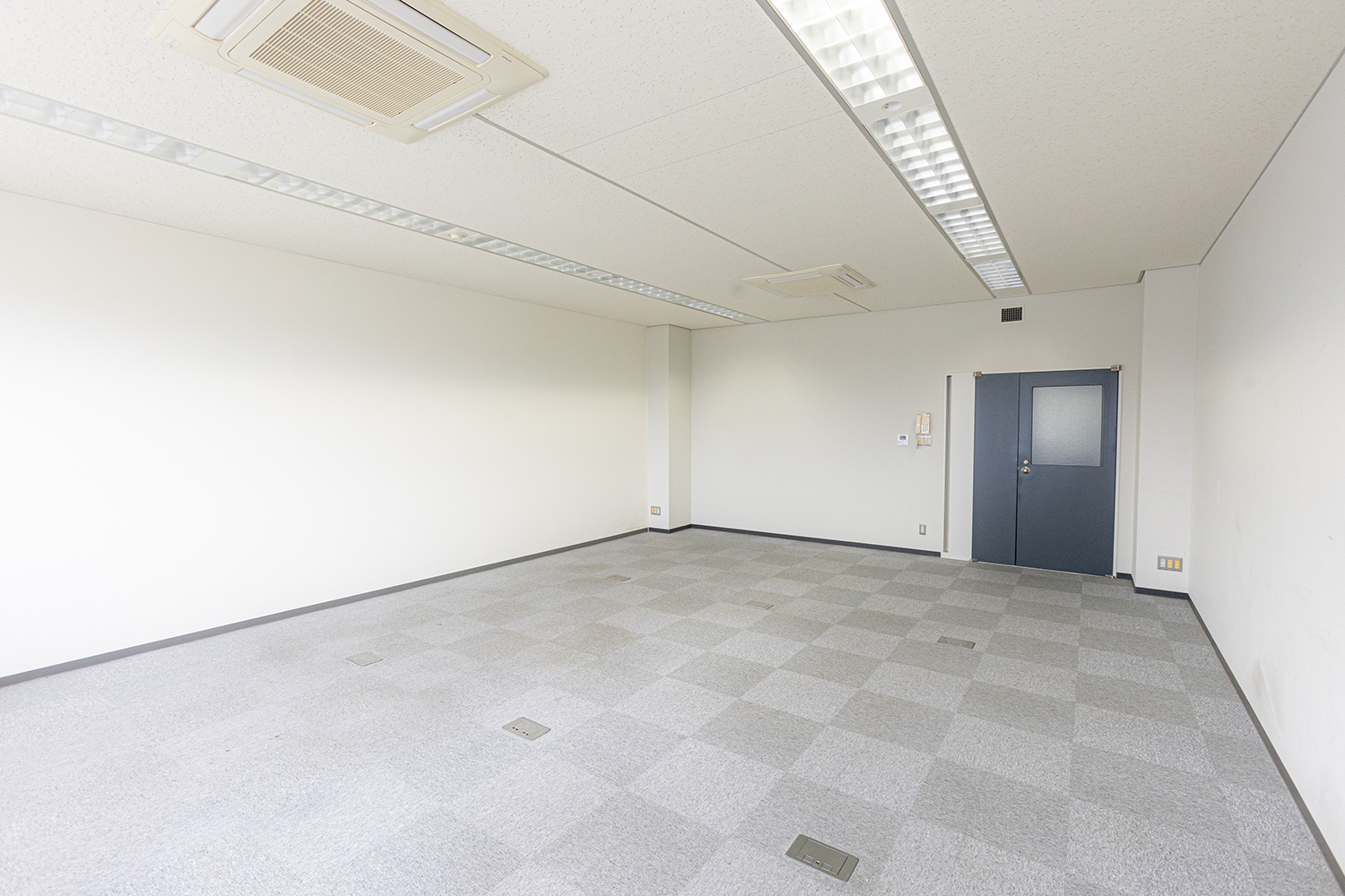 貸オフィス (2階、4階、5階）